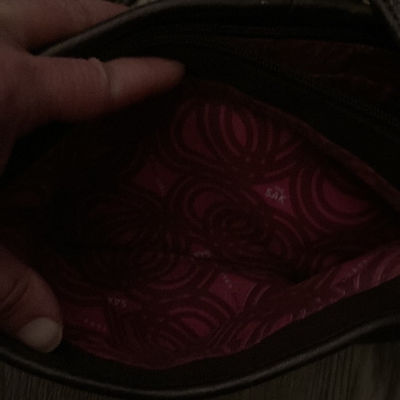 The Sak Pink Label 💯 % Leather Metallic Dark Silver/Brown Shoulder Purse 👛. - Picture 13 of 13